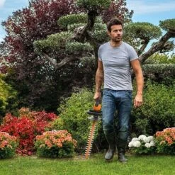 Worx WG261 20V Power Share 22" Cordless Hedge Trimmer -Worx Power Sales Store GUEST e1d4b78d 990b 4590 bb0f 106ee1c49434
