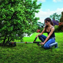 Worx WG163E 30cm 20V MAX Cordless Grass Trimmer, 2x 2.0Ah Batteries & Charger -Worx Power Sales Store WRXWG163E 4 46712.1654788600